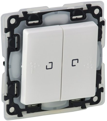 Переключатель с подсветкой без рамки Legrand Valena Life 2-кл. проходной IP44 белый картинка